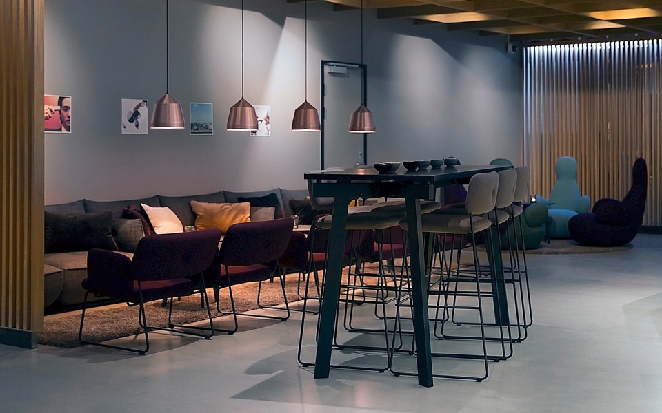 开云（中国） - 坐具|沙发|办公家具|设计师家具|DUNDRA  沙发