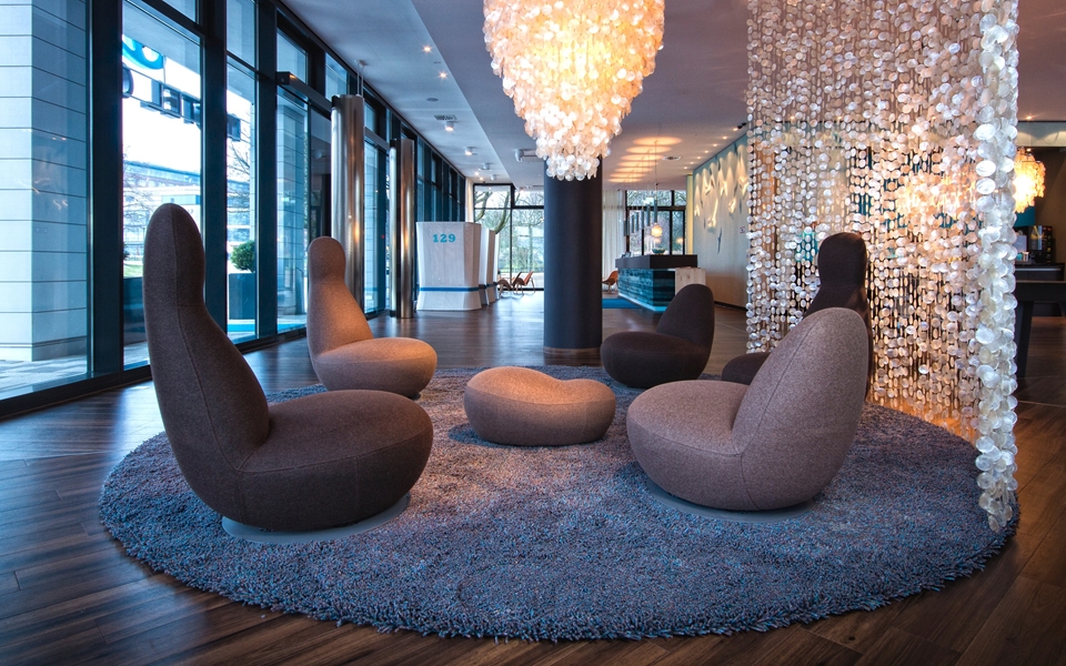 开云（中国） - 坐具|沙发|办公家具|设计师家具|OPPO  沙发椅