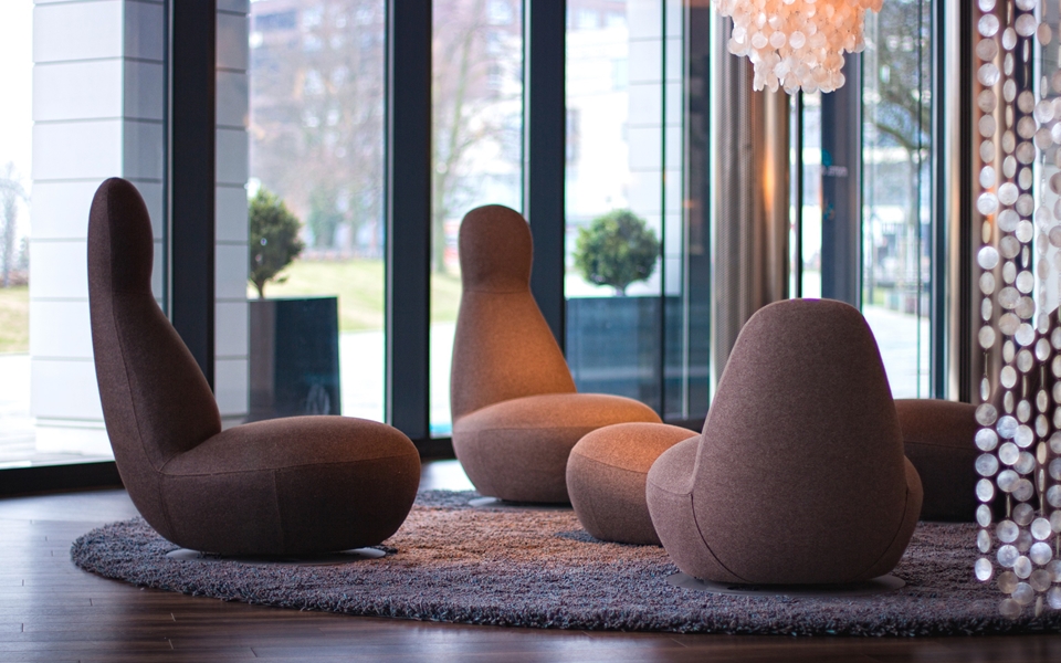 开云（中国） - 坐具|沙发|办公家具|设计师家具|OPPO  沙发椅