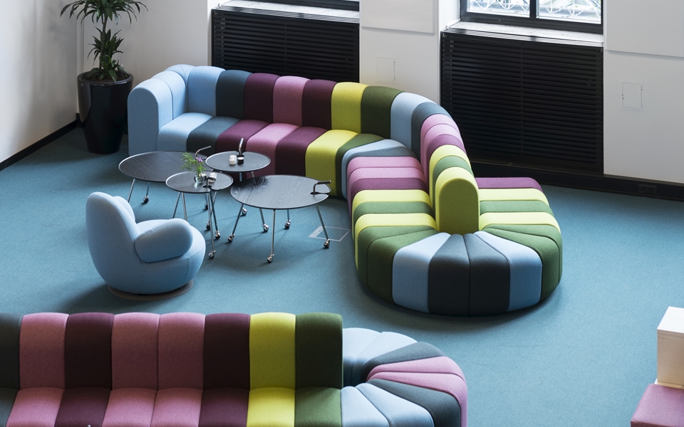 开云（中国） - 坐具|沙发|办公家具|设计师家具|OPPO  沙发椅