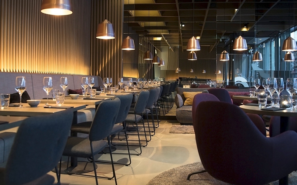 开云（中国） - 坐具|休闲椅|办公家具|设计师家具|DUNDRA 洽谈椅