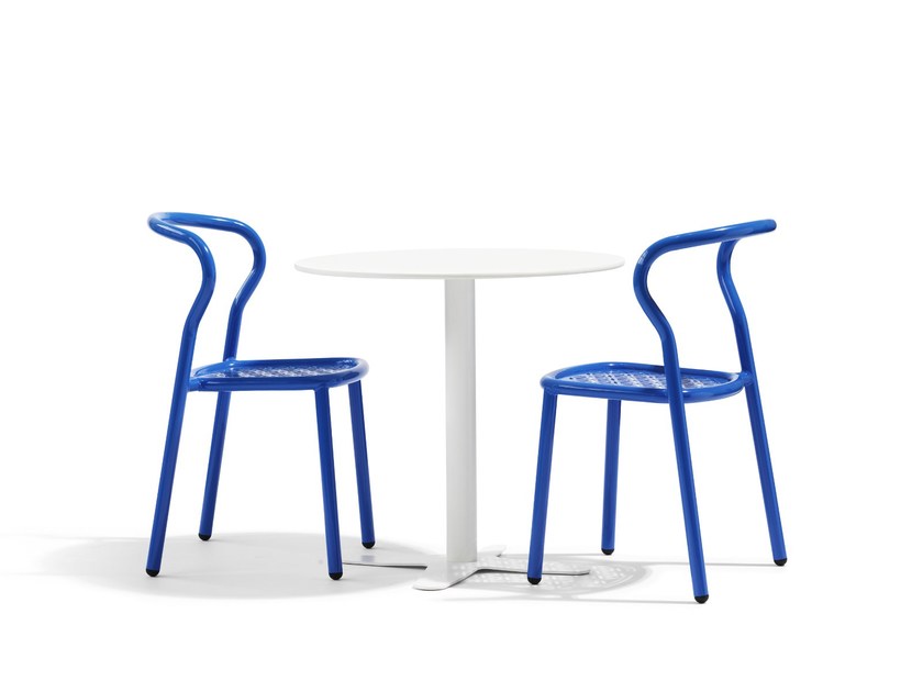 开云（中国） - 桌几|咖啡桌|办公家具|设计师家具|Bit 咖啡桌