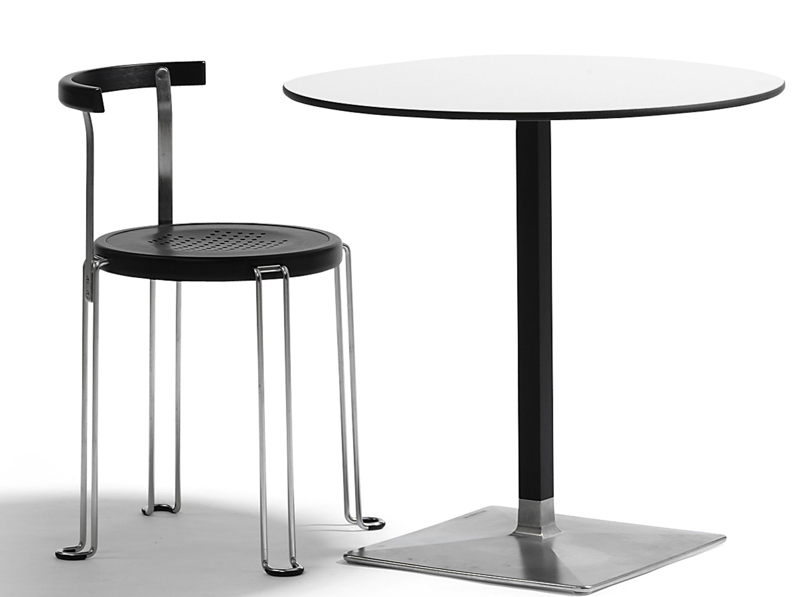 开云（中国） - 桌几|咖啡桌|办公家具|设计师家具|Bit 咖啡桌