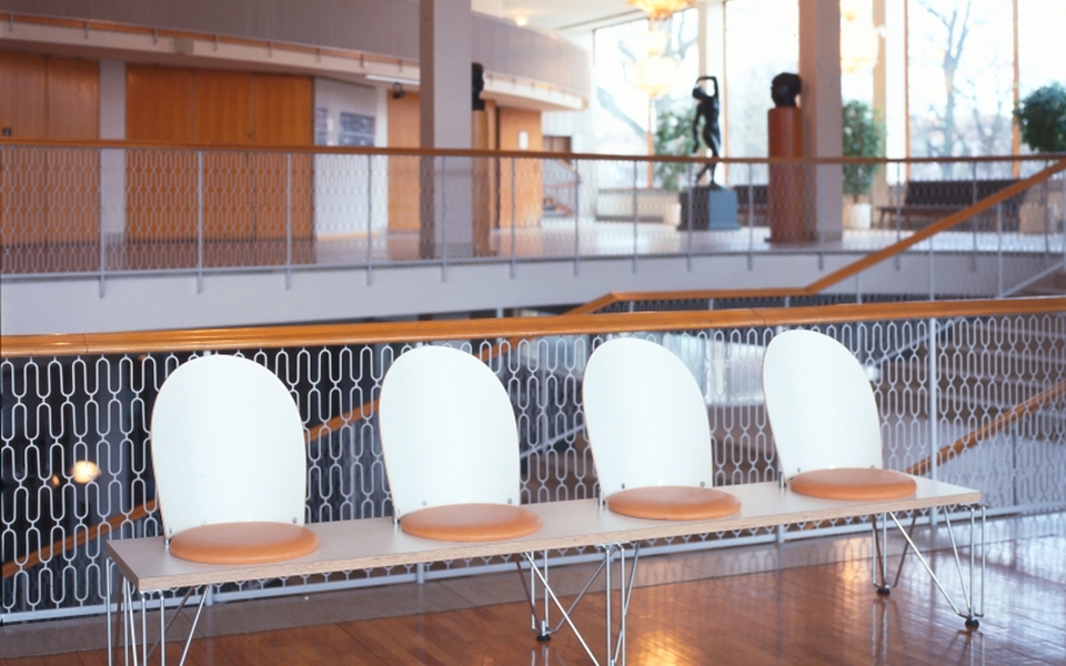 开云（中国） - 坐具|长凳|办公家具|设计师家具|GATE  长椅