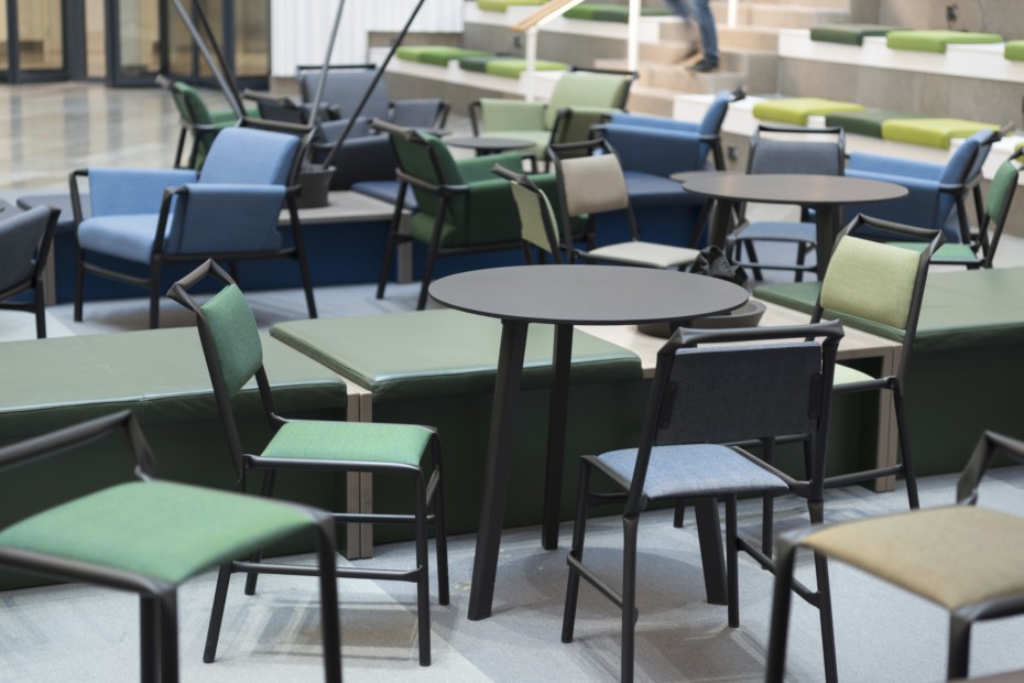 开云（中国） - 坐具|吧椅/凳子|办公家具|设计师家具|STRAW 吧椅