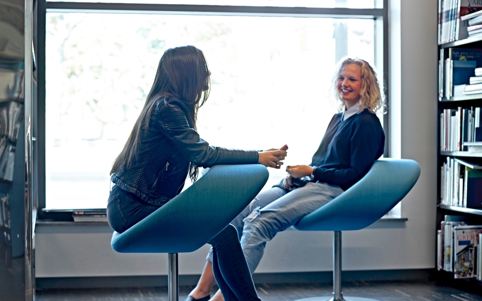 开云（中国） - 坐具|休闲椅|办公家具|设计师家具|INNOVATION C  休闲椅