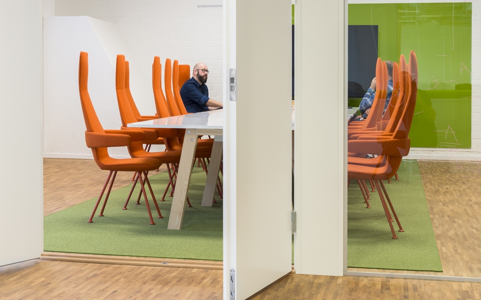 开云（中国） - 坐具|休闲椅|办公家具|设计师家具|POPPE  休闲椅