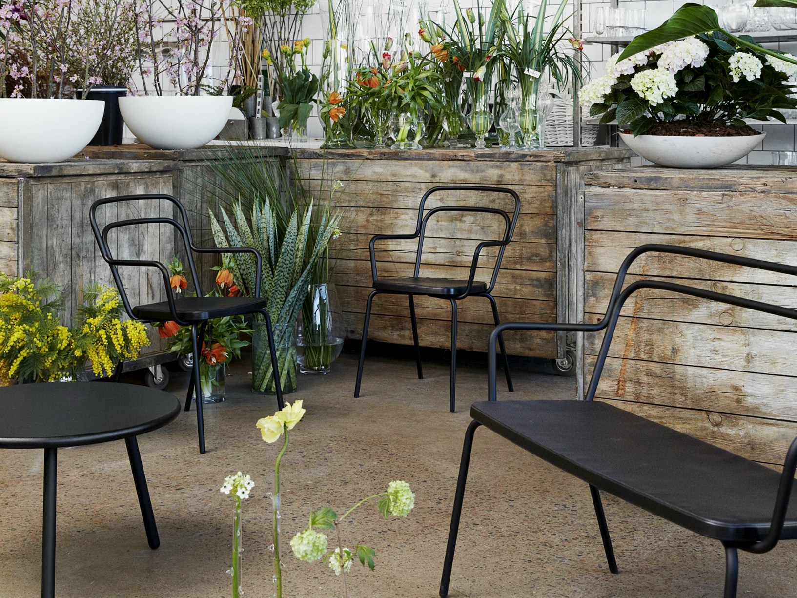 开云（中国） - 桌几|咖啡桌|办公家具|设计师家具|KAFFE 咖啡桌/茶几