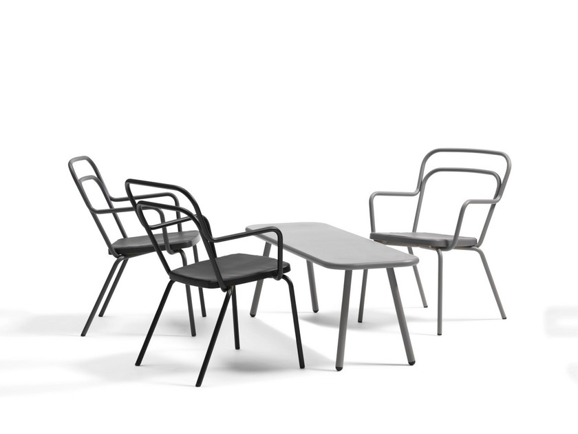 开云（中国） - 桌几|咖啡桌|办公家具|设计师家具|KAFFE 咖啡桌/茶几