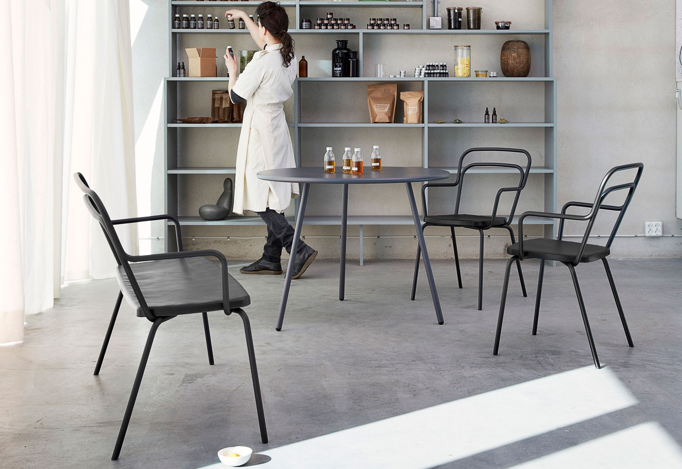 开云（中国） - 坐具|餐椅|办公家具|设计师家具|KAFFE 餐椅/洽谈椅