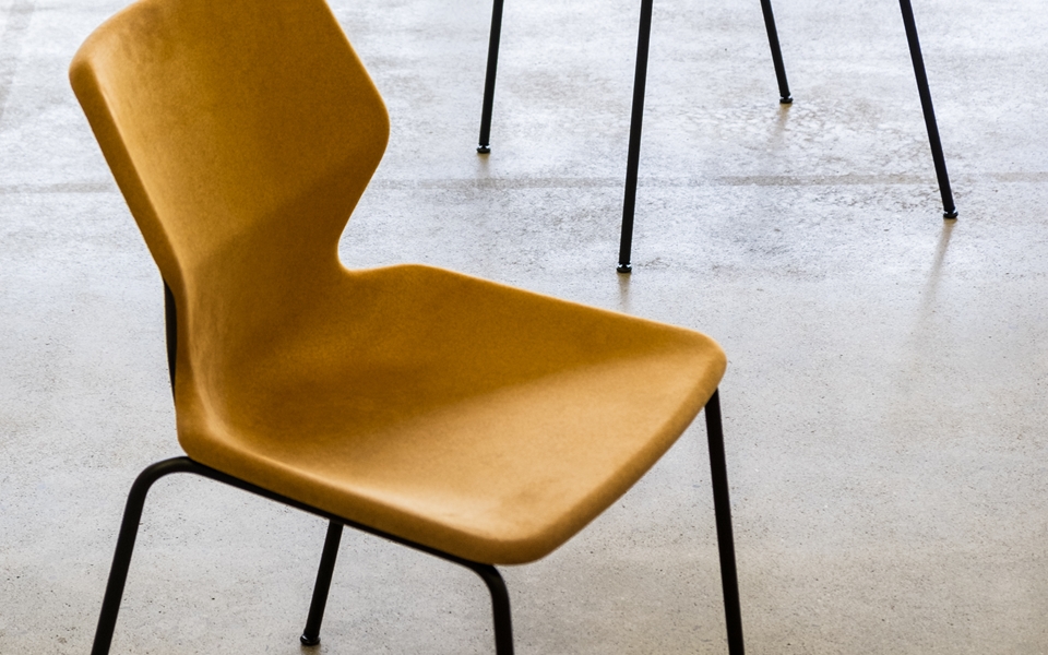 开云（中国） - 坐具|餐椅|办公家具|设计师家具|Boo 餐椅/洽谈椅