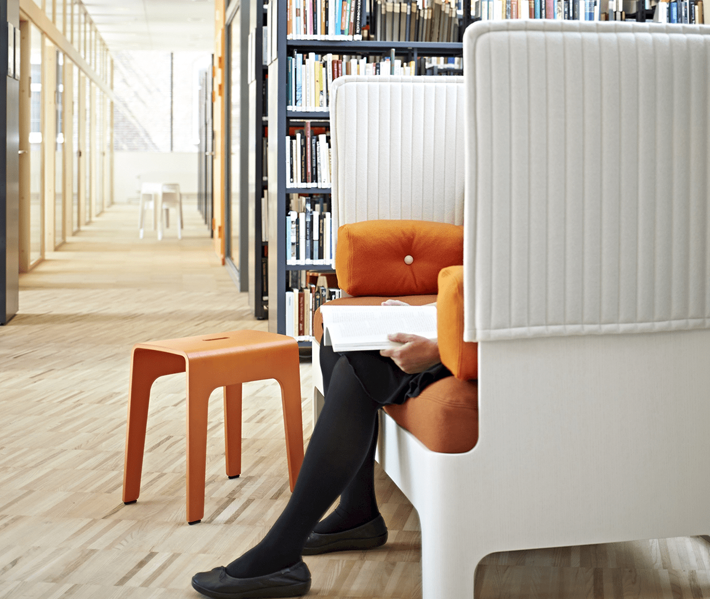 开云（中国） - 坐具|吧椅/凳子|办公家具|设计师家具|Bimbo 矮凳