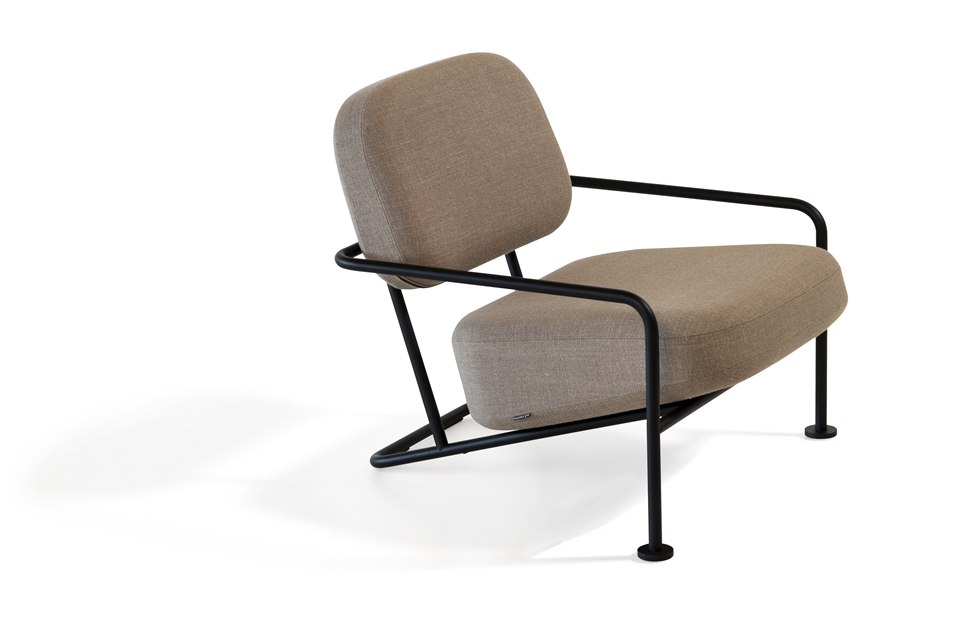 开云（中国） - 坐具|沙发|办公家具|设计师家具|AHUS 沙发