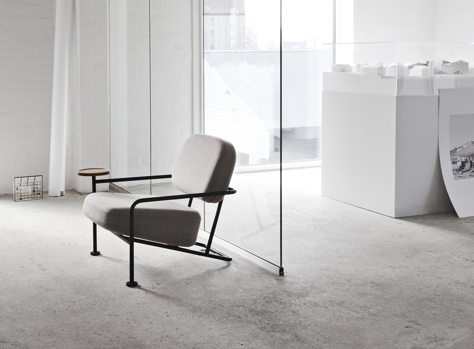 开云（中国） - 坐具|沙发|办公家具|设计师家具|AHUS 沙发