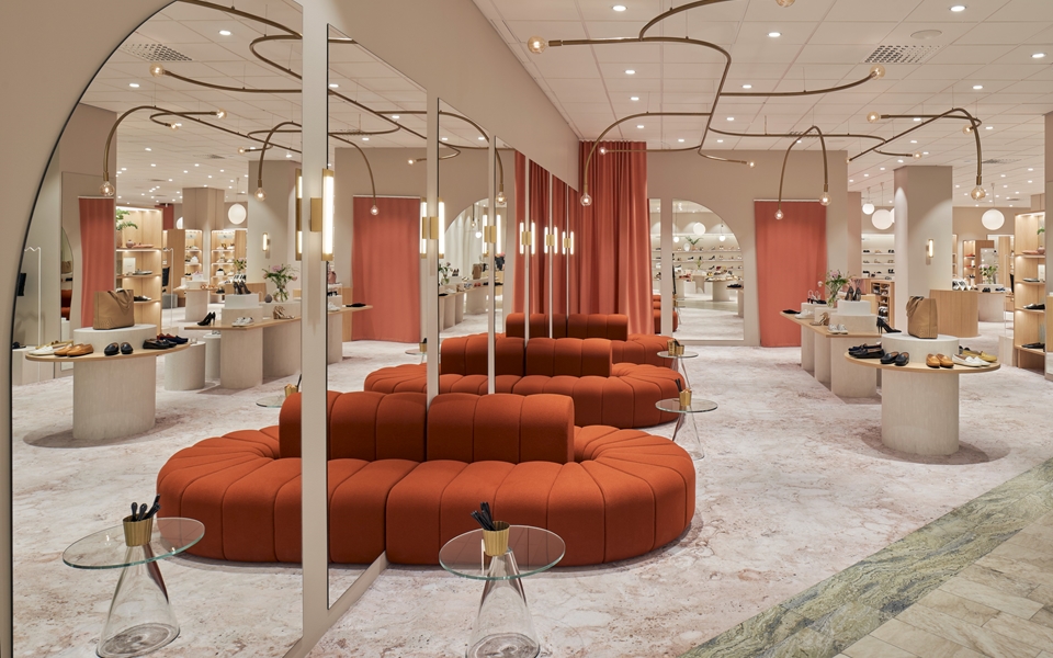 开云（中国） - 坐具|沙发|办公家具|设计师家具|BOB  沙发