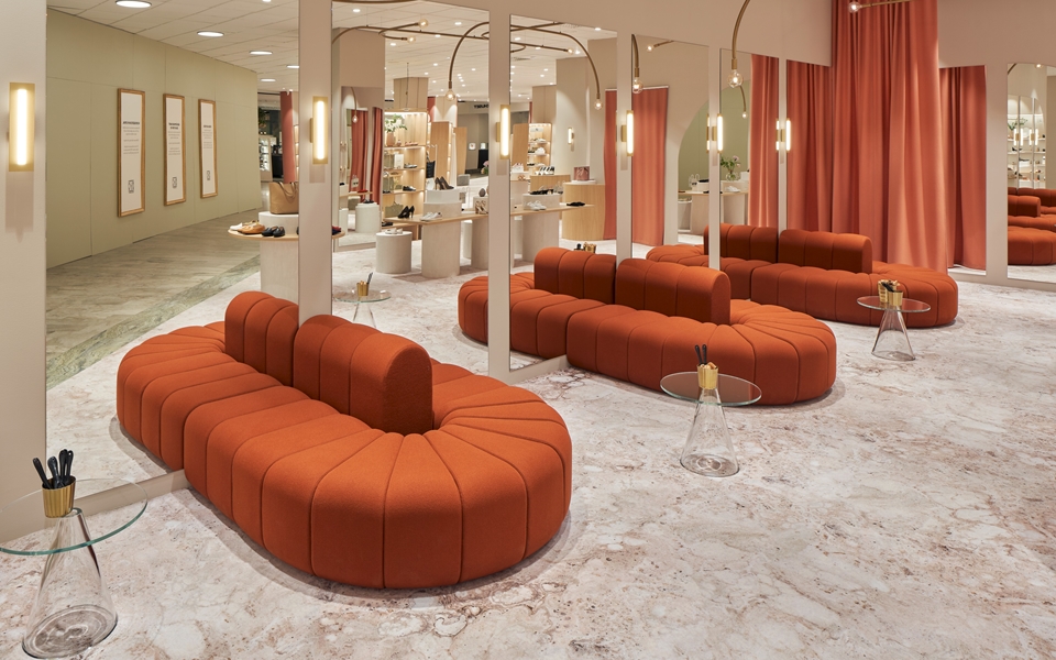 开云（中国） - 坐具|沙发|办公家具|设计师家具|BOB  沙发