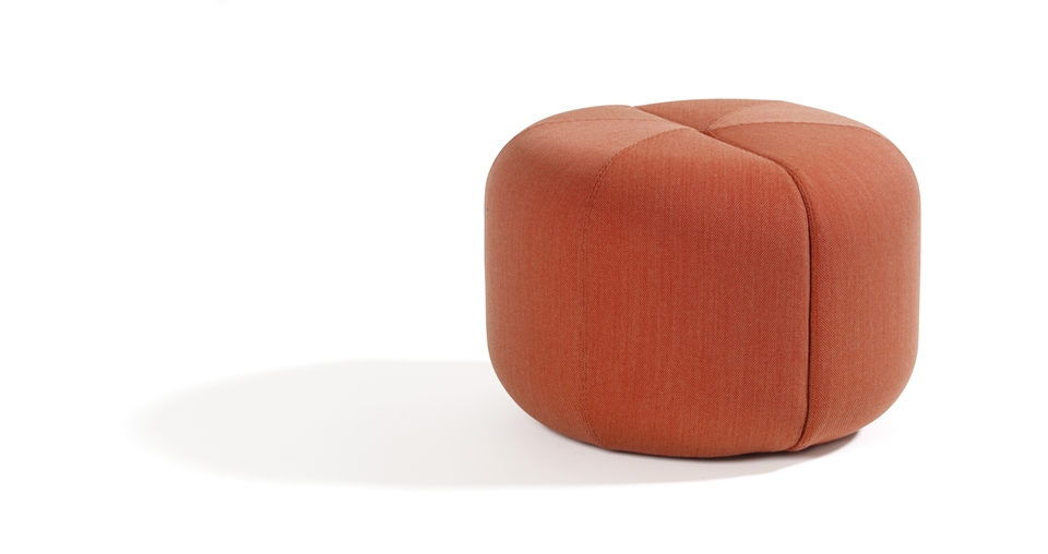 开云（中国） - 坐具|吧椅/凳子|办公家具|设计师家具|BOB  圆蹲/矮蹲