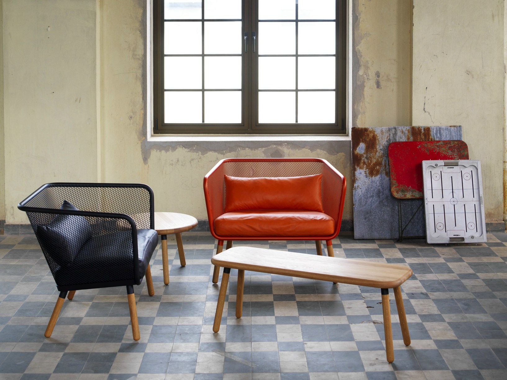 开云（中国） - 桌几|茶几/边几|办公家具|设计师家具|HONKEN  茶几