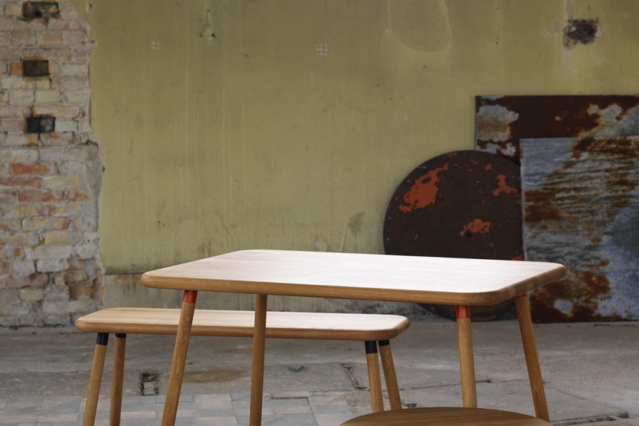 开云（中国） - 桌几|茶几/边几|办公家具|设计师家具|HONKEN  茶几