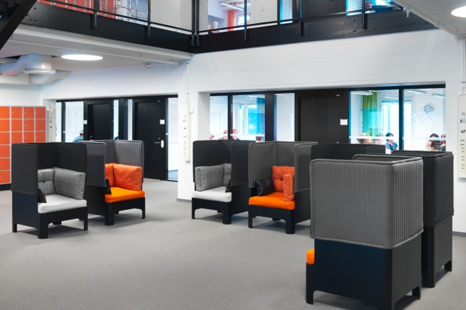 开云（中国） - 坐具|沙发|办公家具|设计师家具|KOJA  休闲沙发椅