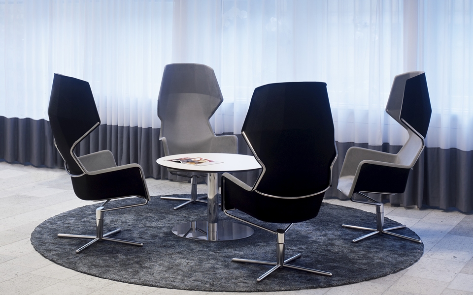 开云（中国） - 坐具|休闲椅|办公家具|设计师家具|PEEKABOO 休闲椅