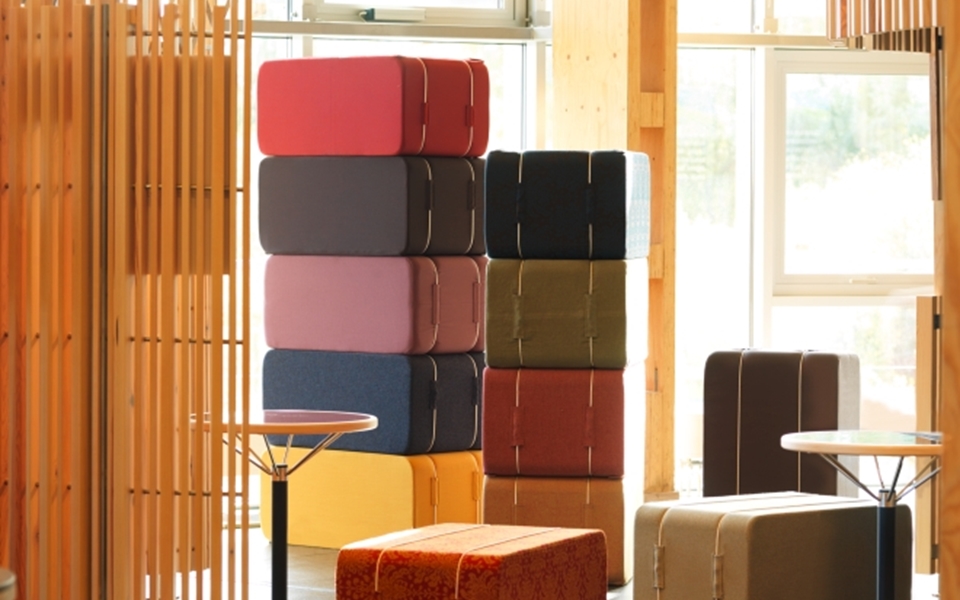 开云（中国） - 坐具|吧椅/凳子|办公家具|设计师家具|PM 坐垫凳/矮凳