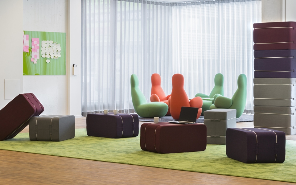 开云（中国） - 坐具|吧椅/凳子|办公家具|设计师家具|PM 坐垫凳/矮凳