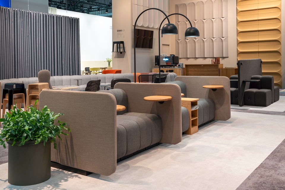 开云（中国） - 桌几|茶几/边几|办公家具|设计师家具|BUCKET  茶几/咖啡桌