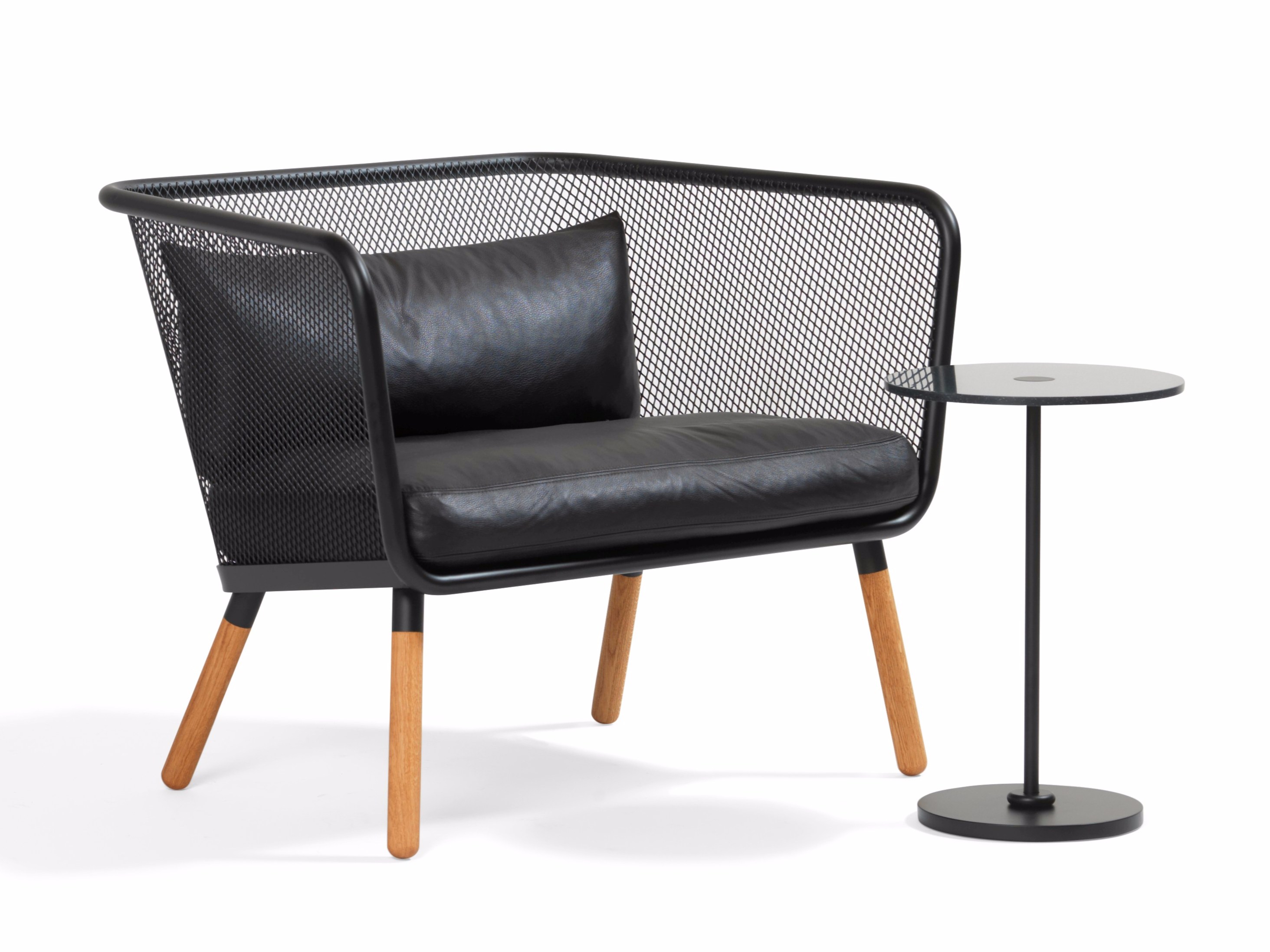 开云（中国） - 桌几|茶几/边几|办公家具|设计师家具|COURONNE  茶几/咖啡桌