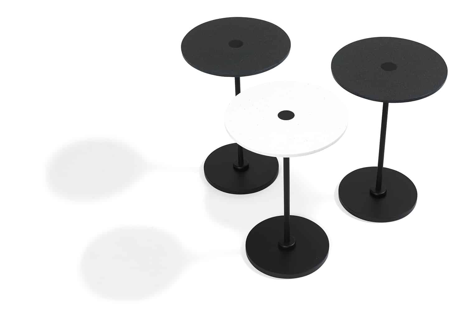 开云（中国） - 桌几|茶几/边几|办公家具|设计师家具|COURONNE  茶几/咖啡桌