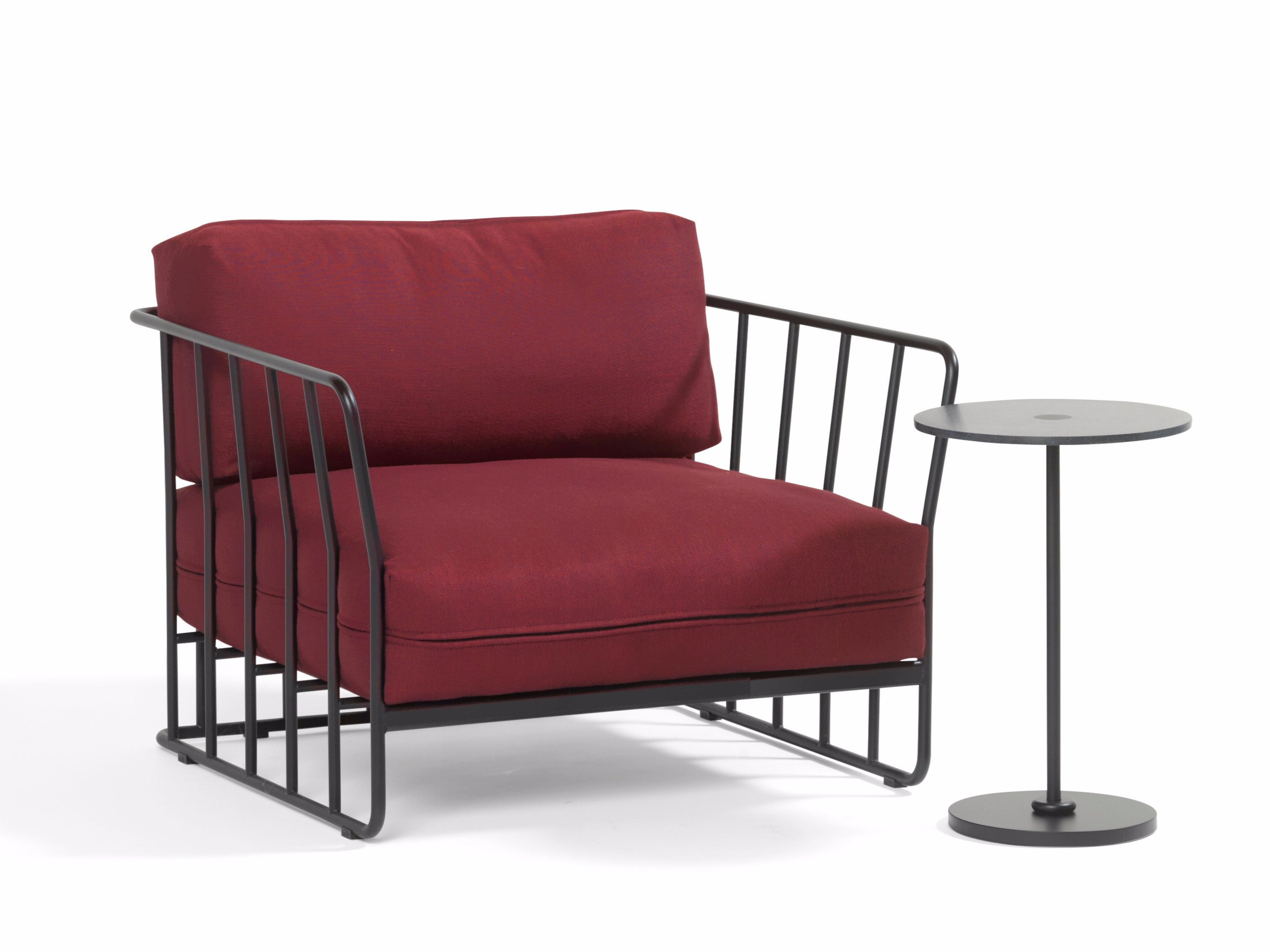 开云（中国） - 桌几|茶几/边几|办公家具|设计师家具|COURONNE  茶几/咖啡桌