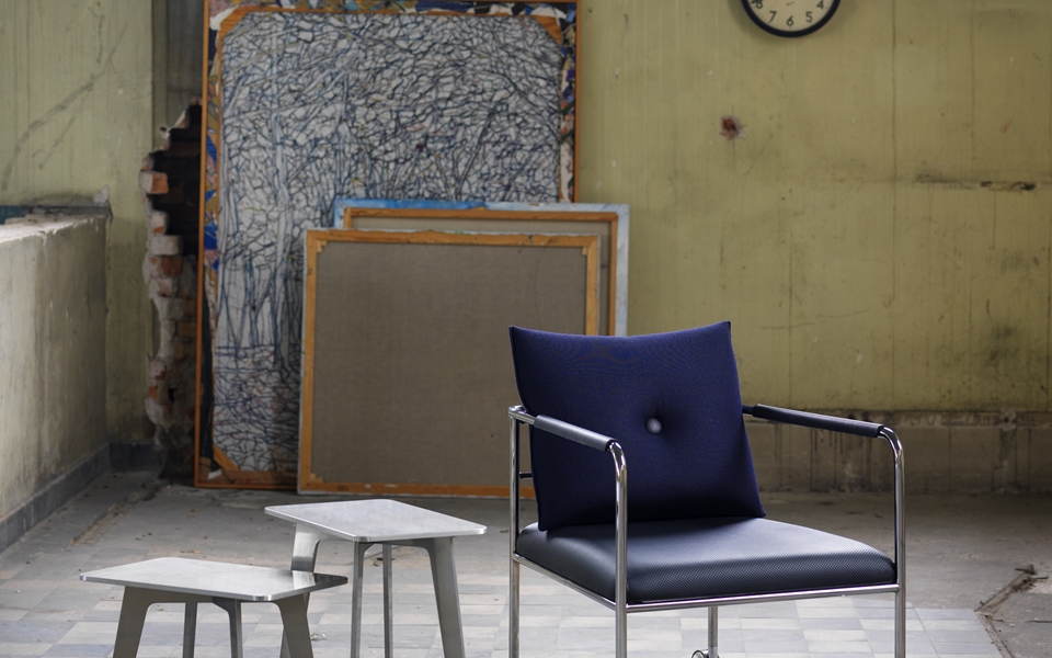 开云（中国） - 桌几|茶几/边几|办公家具|设计师家具|MIKA  茶几/咖啡桌