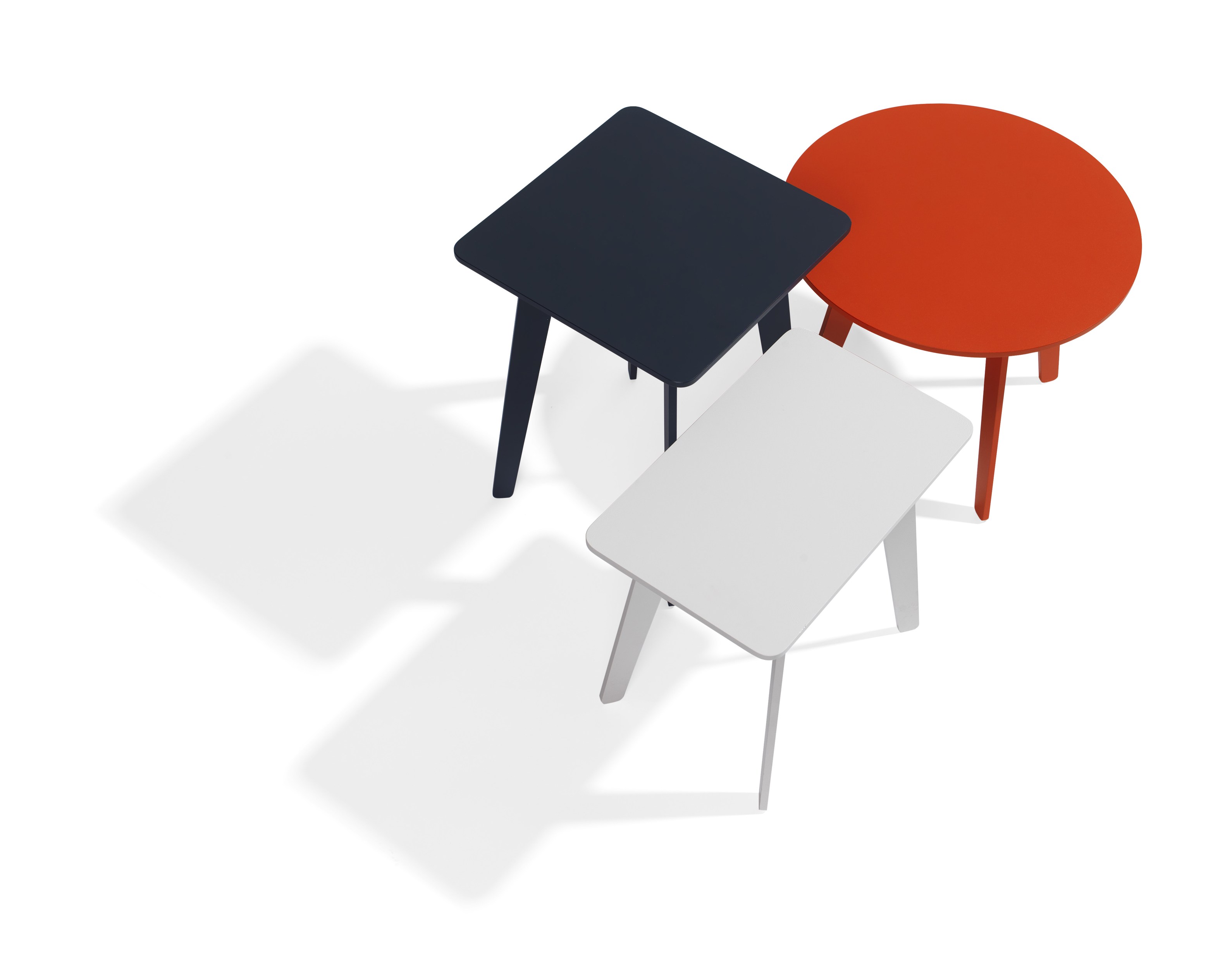 开云（中国） - 桌几|茶几/边几|办公家具|设计师家具|MIKA  茶几/咖啡桌