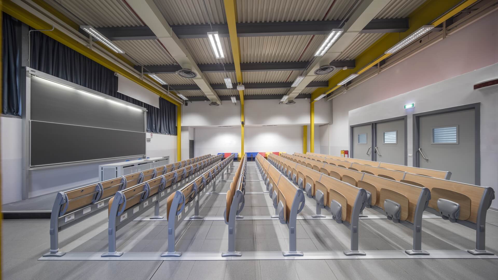 学校家具|阶梯教室桌椅|办公家具|设计师家具|Q3000