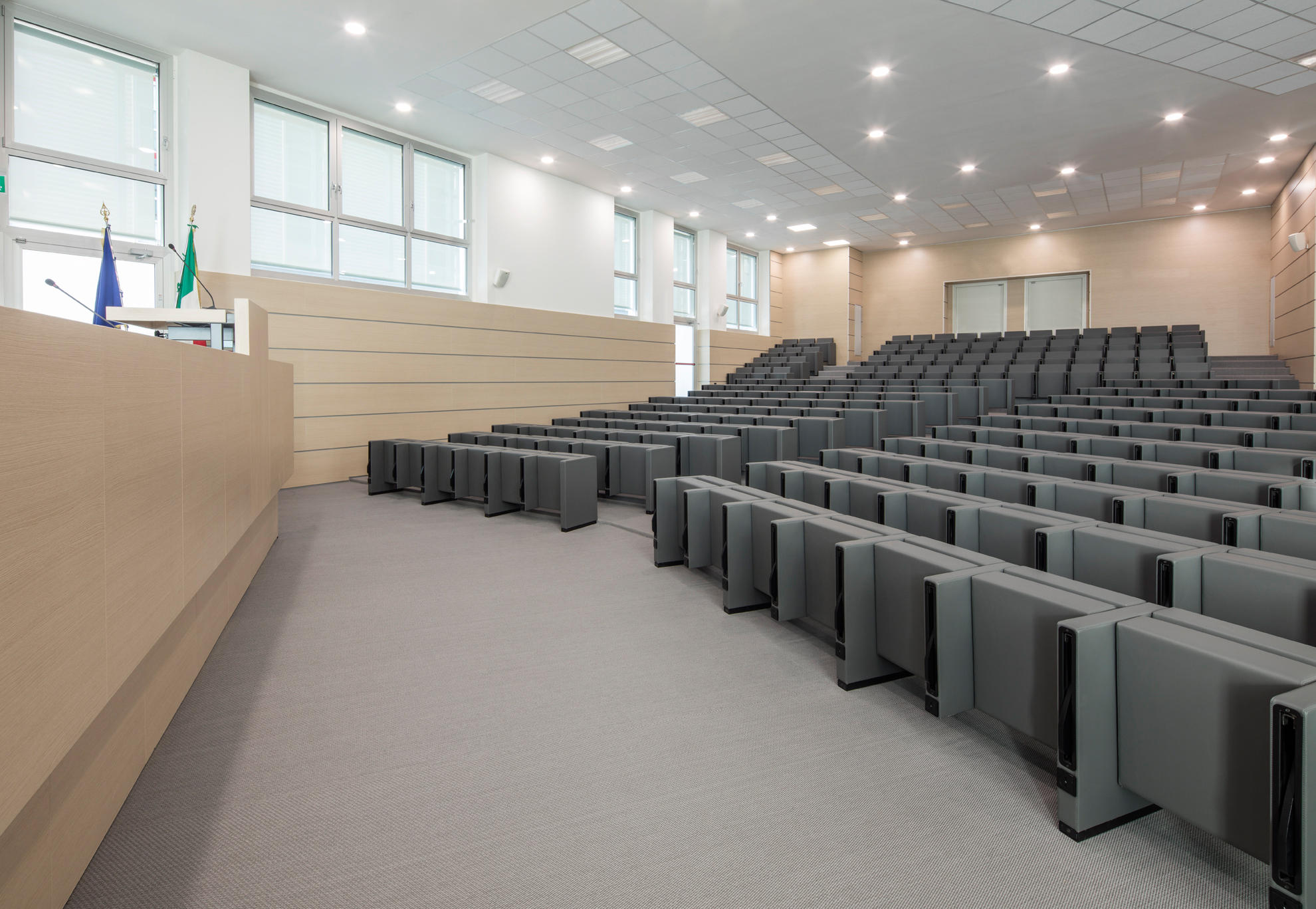 公共座椅|礼堂椅、报告厅椅|办公家具|设计师家具|穆拉