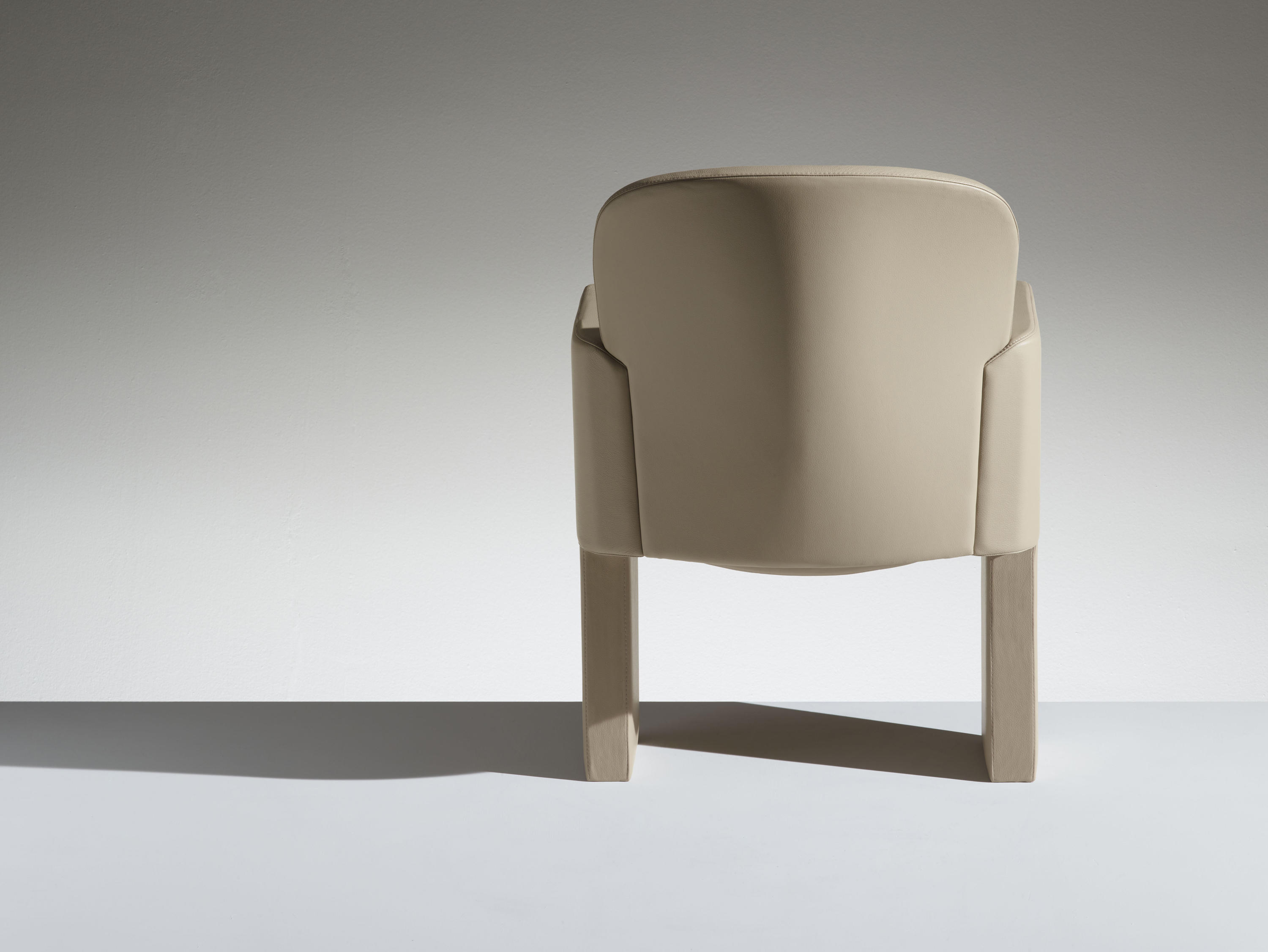 公共座椅|礼堂椅、报告厅椅|办公家具|设计师家具|Tail 剧院/礼堂椅