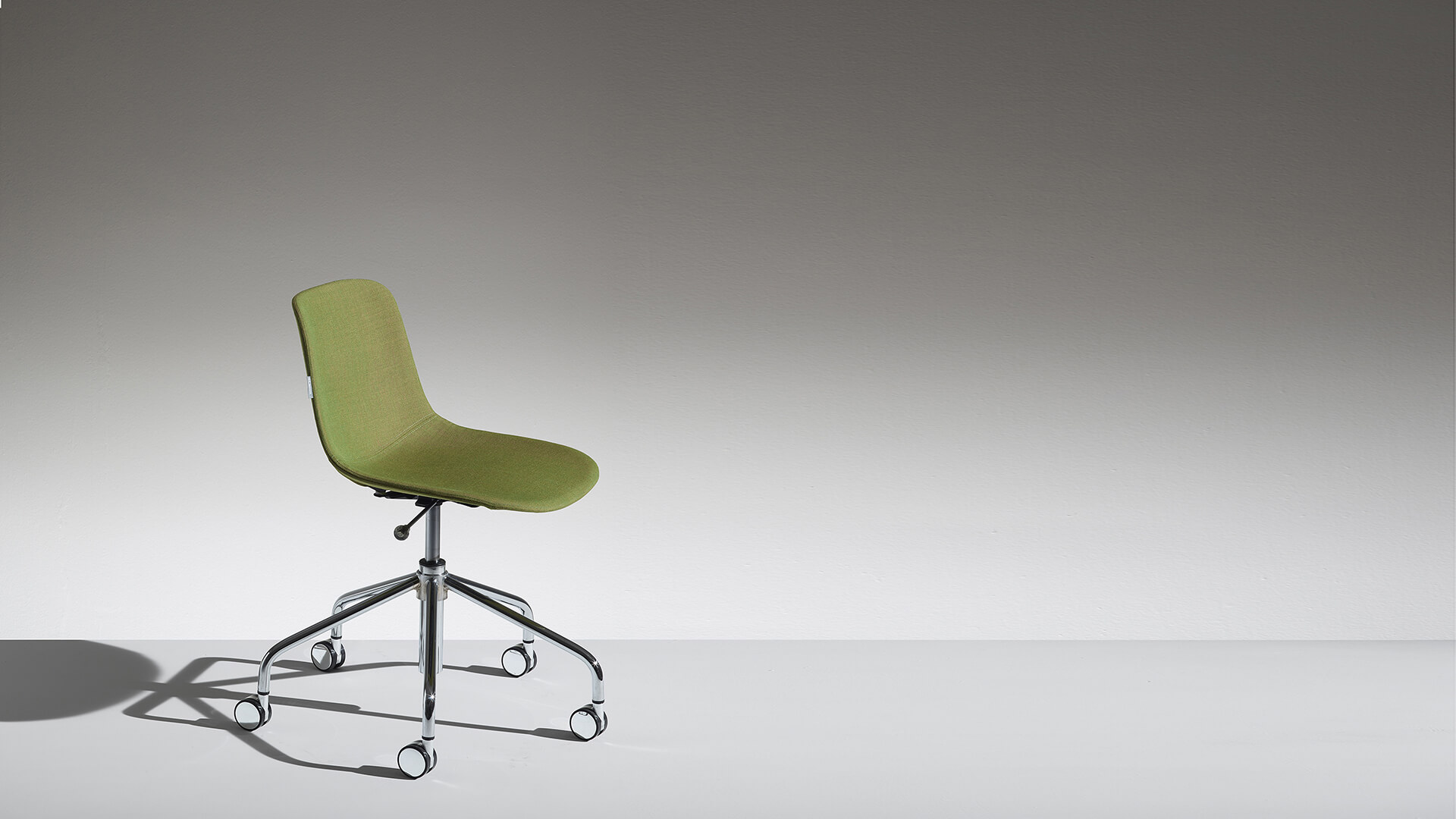 开云（中国） - 坐具|办公椅|办公家具|设计师家具|LUCKY 办公椅