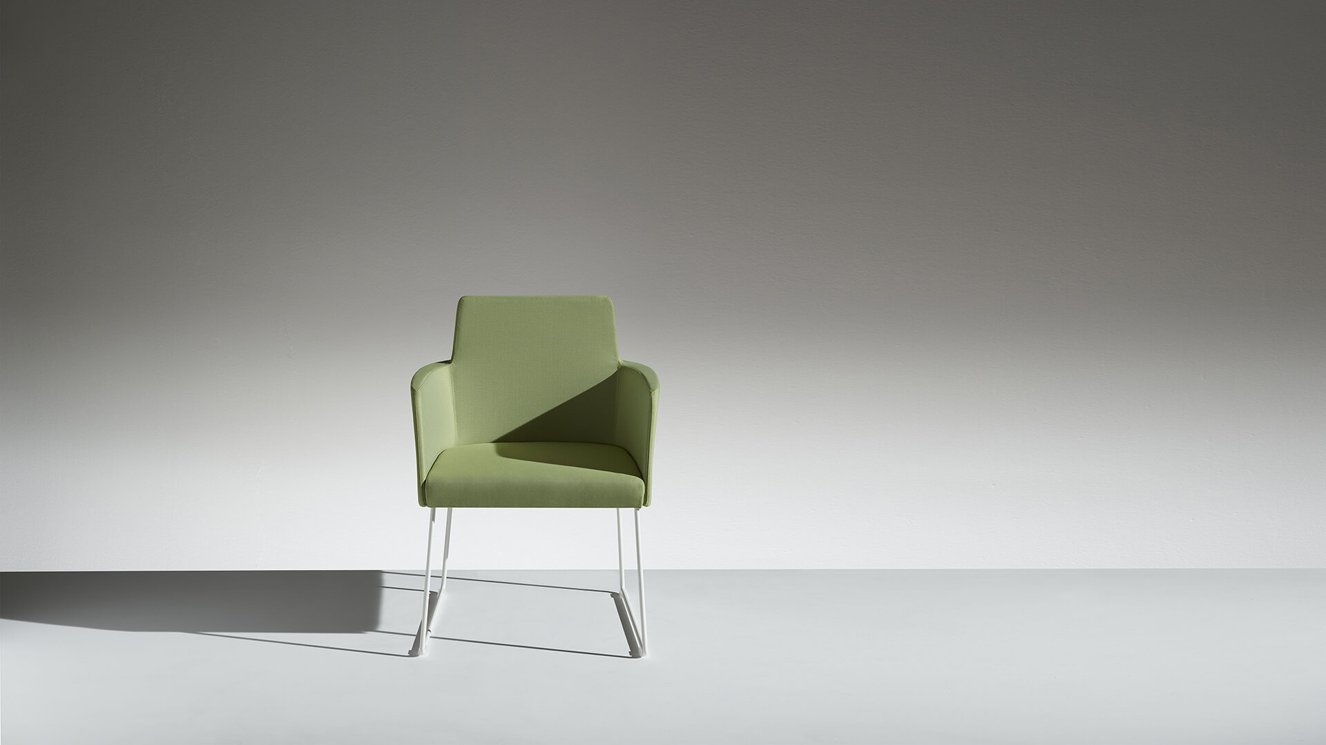 开云（中国） - 坐具|休闲椅|办公家具|设计师家具|Fleet 休闲椅