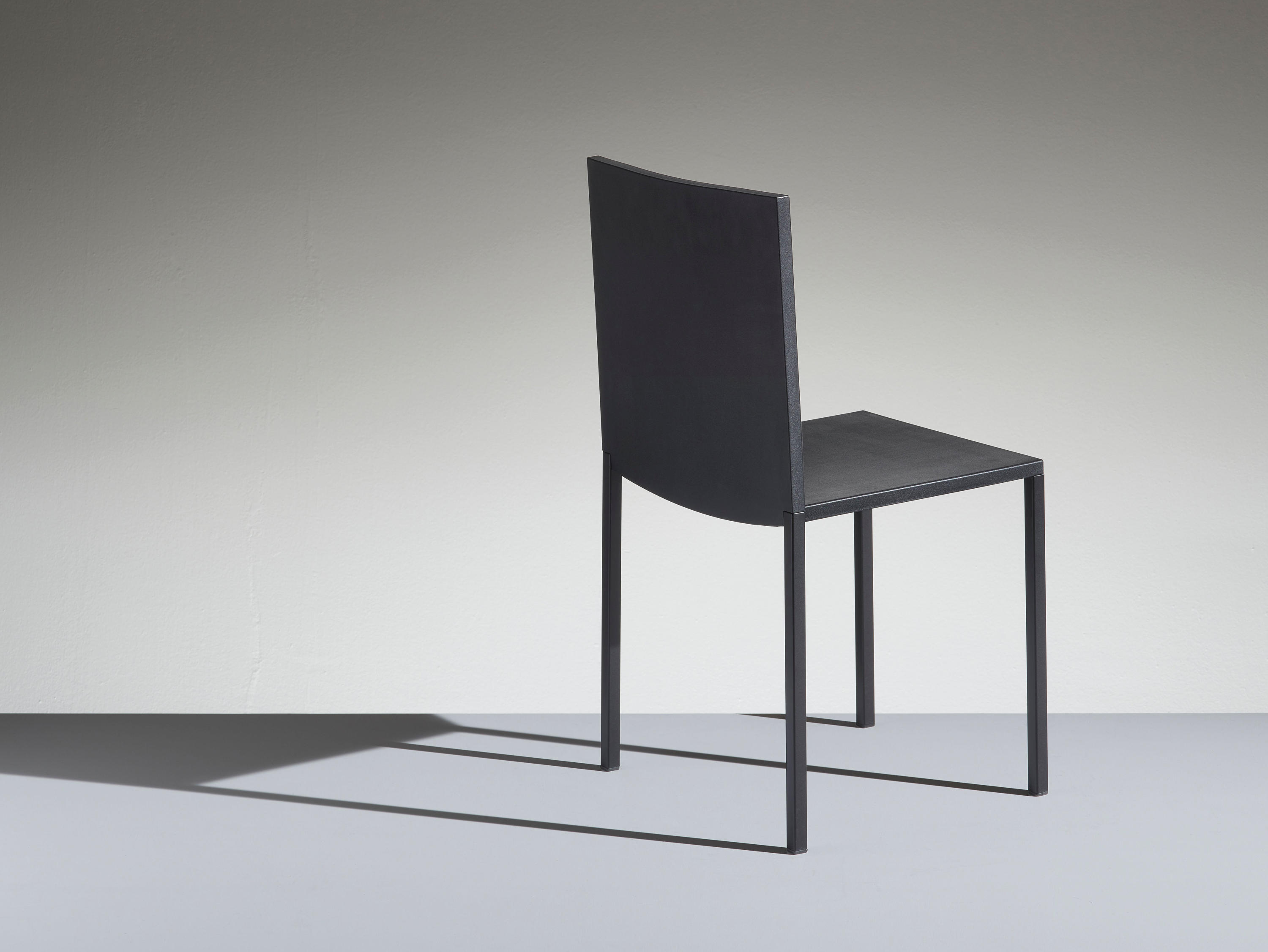 开云（中国） - 坐具|餐椅|办公家具|设计师家具|HIT 餐椅