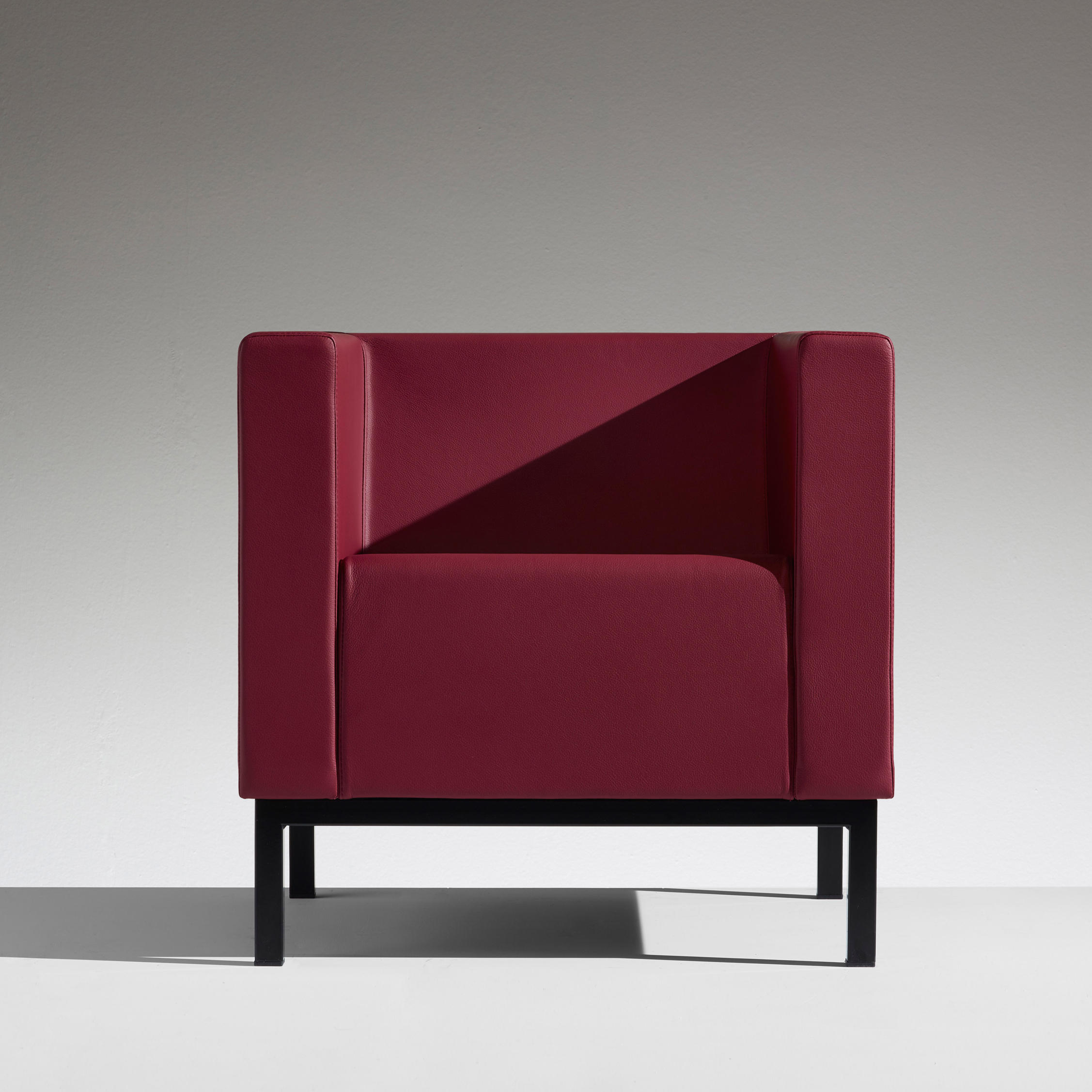 [开云（中国） - 坐具|沙发|办公家具|设计师家具|Polo 沙发]