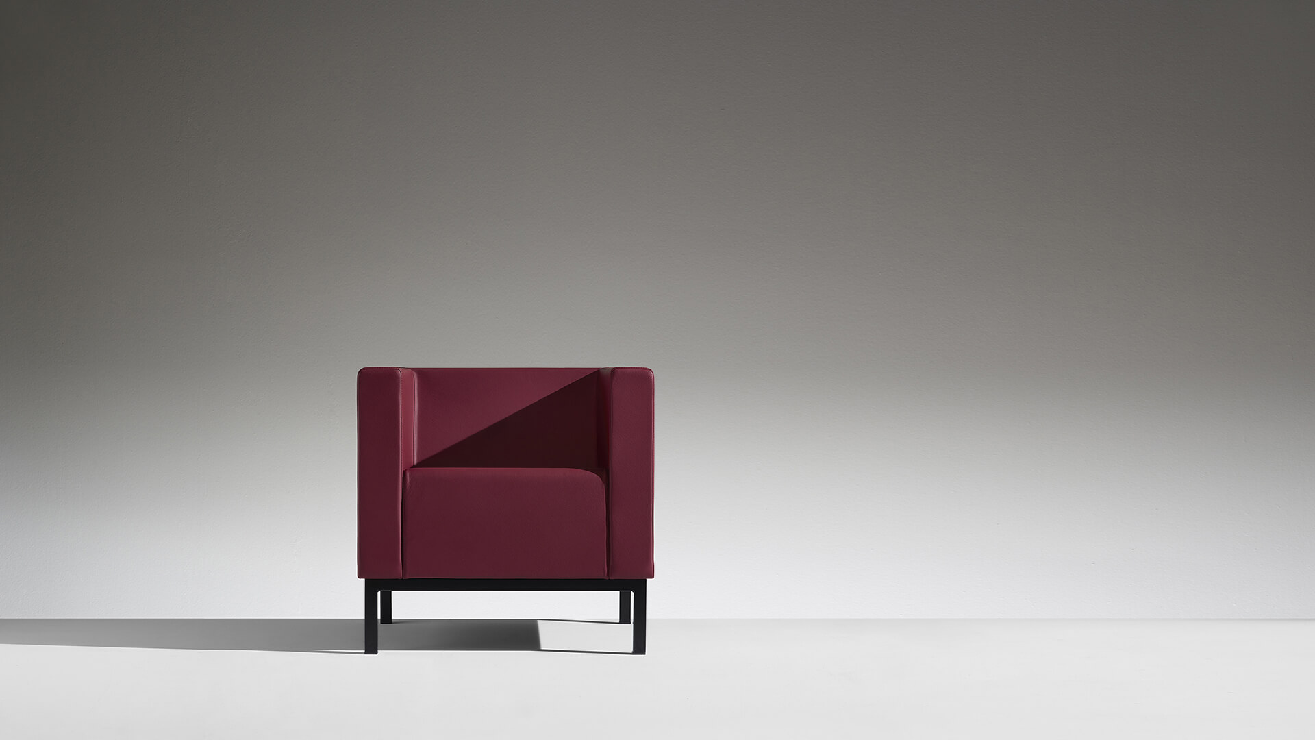 开云（中国） - 坐具|沙发|办公家具|设计师家具|Polo 沙发