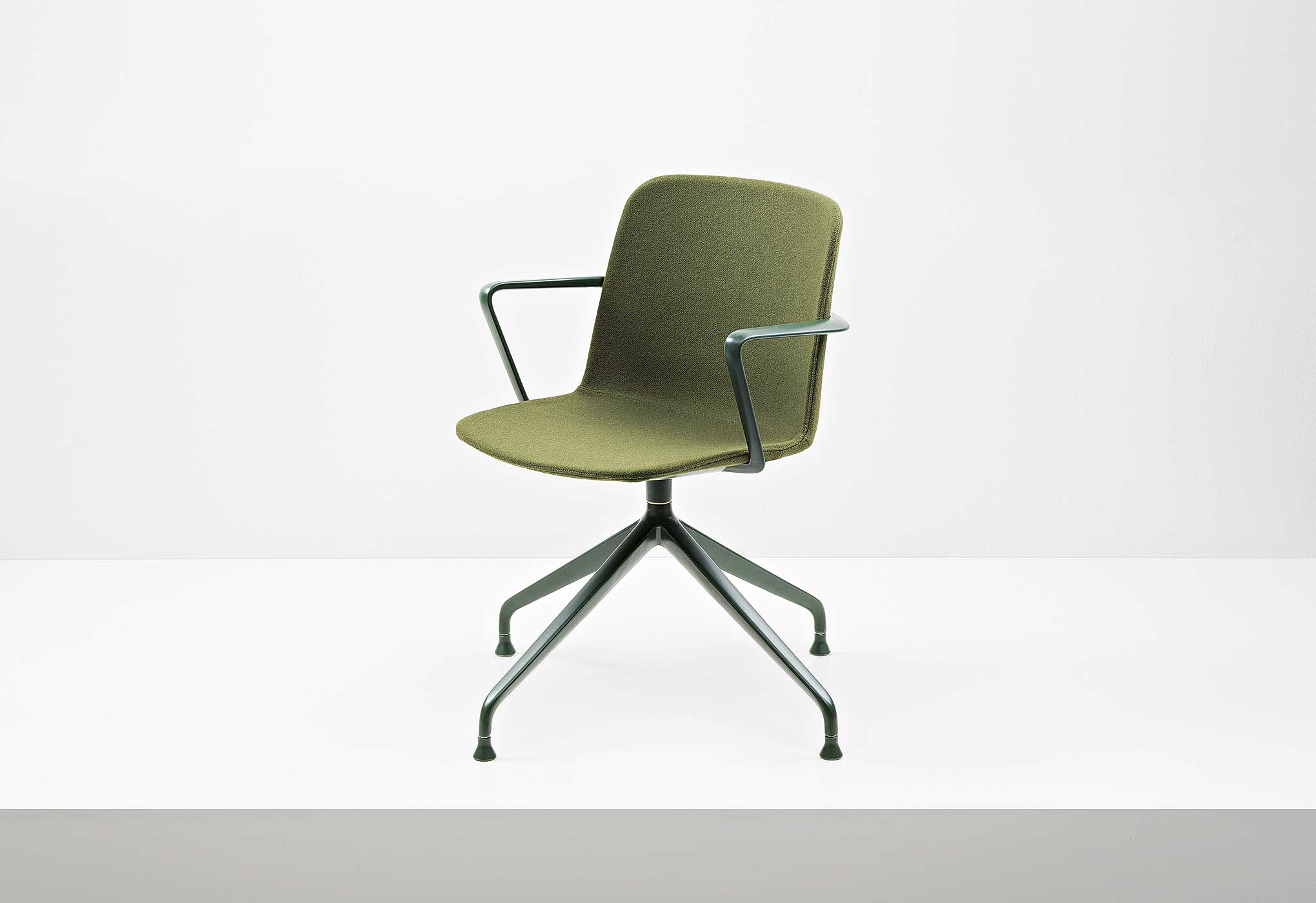 开云（中国） - 坐具|办公椅|办公家具|设计师家具|Appia Work 洽谈椅/办公椅