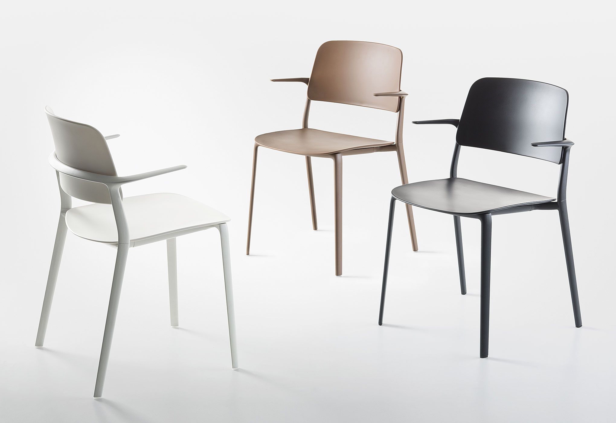 开云（中国） - 坐具|休闲椅|办公家具|设计师家具|Appia 洽谈椅/办公椅