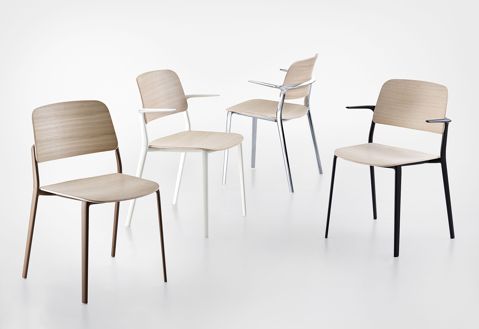 开云（中国） - 坐具|休闲椅|办公家具|设计师家具|Appia 洽谈椅/办公椅