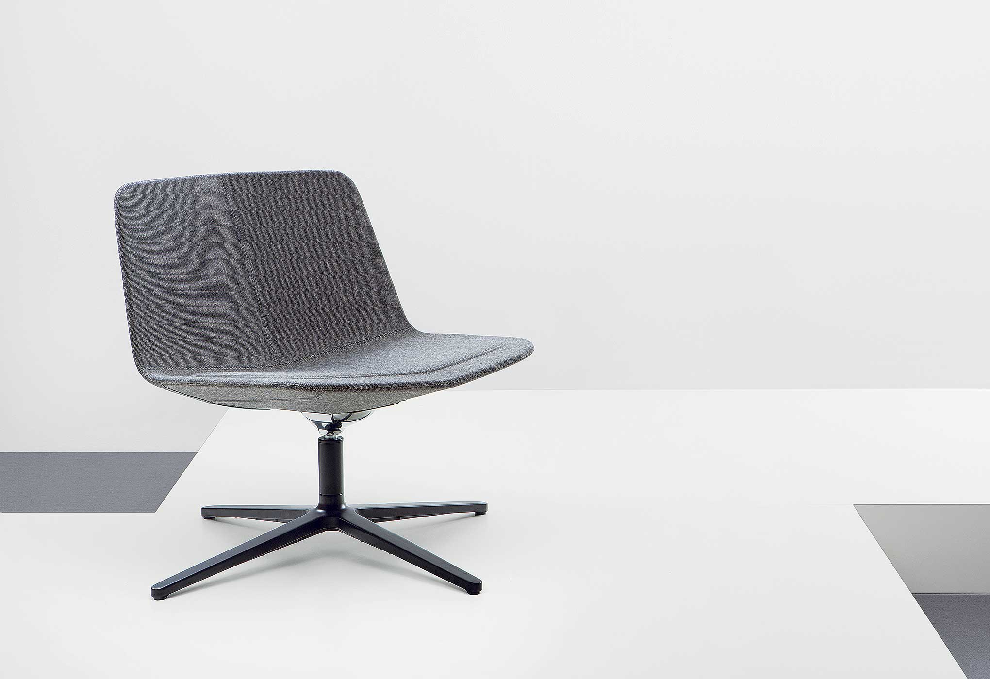 开云（中国） - 坐具|休闲椅|办公家具|设计师家具|Stratos MH 洽谈椅/办公椅