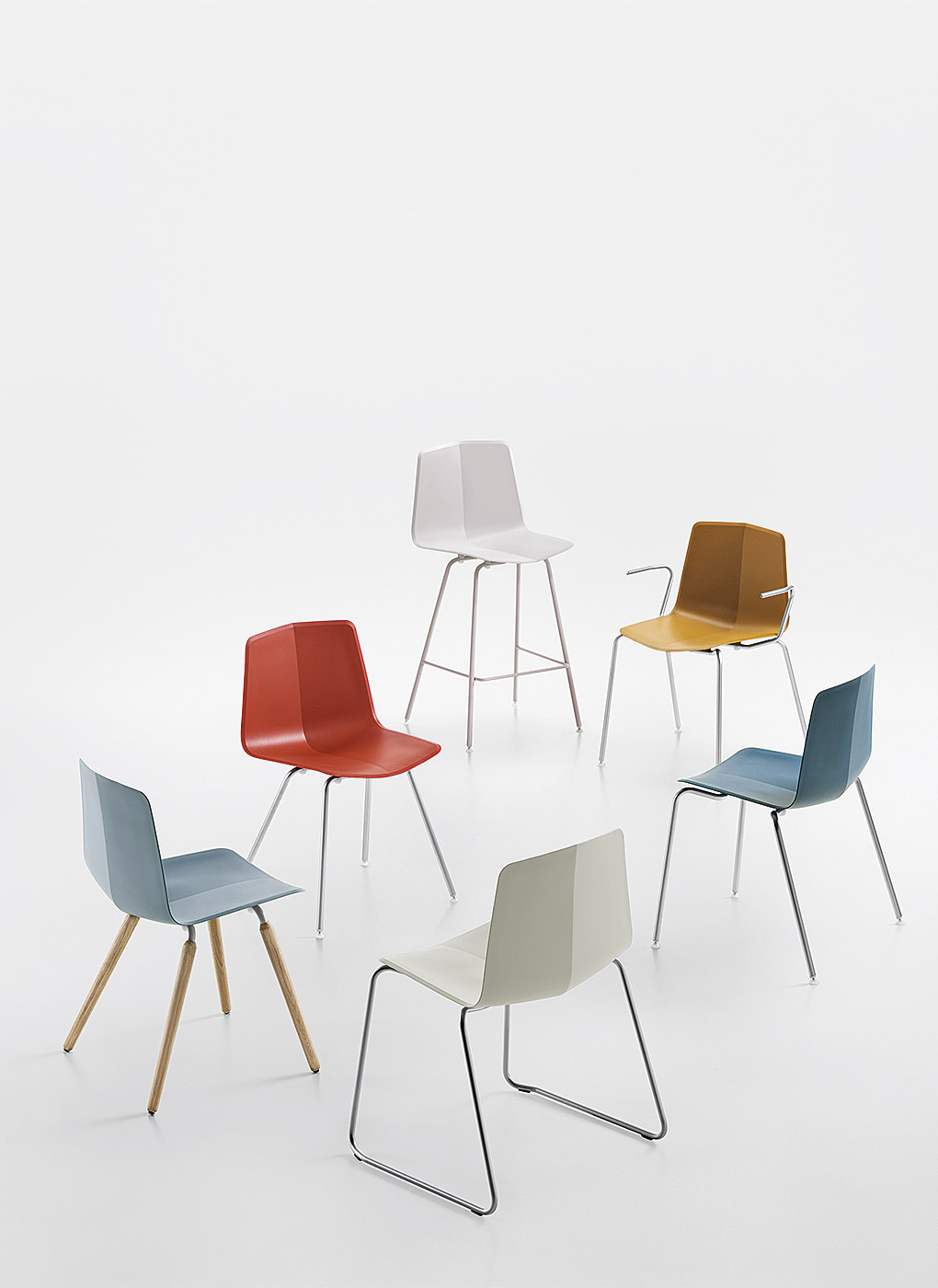 开云（中国） - 坐具|休闲椅|办公家具|设计师家具|Stratos 洽谈椅/办公椅