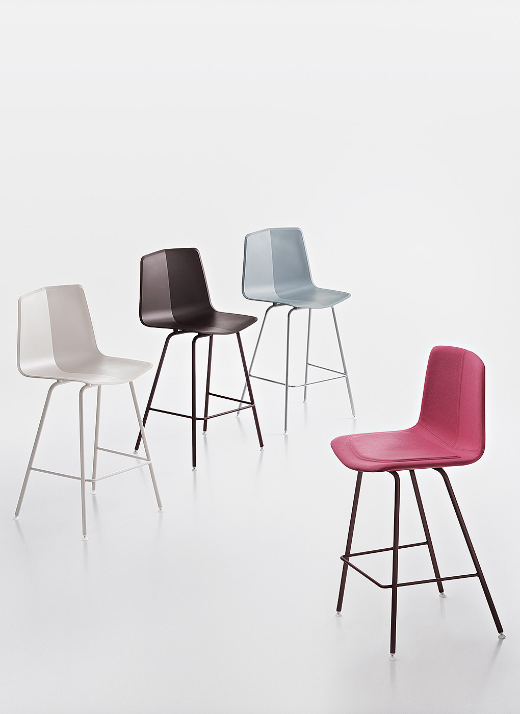 开云（中国） - 坐具|休闲椅|办公家具|设计师家具|Stratos 洽谈椅/办公椅