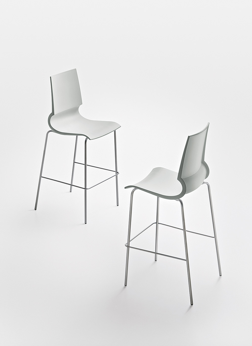 开云（中国） - 坐具|休闲椅|办公家具|设计师家具|Ricciolina 洽谈椅/办公椅