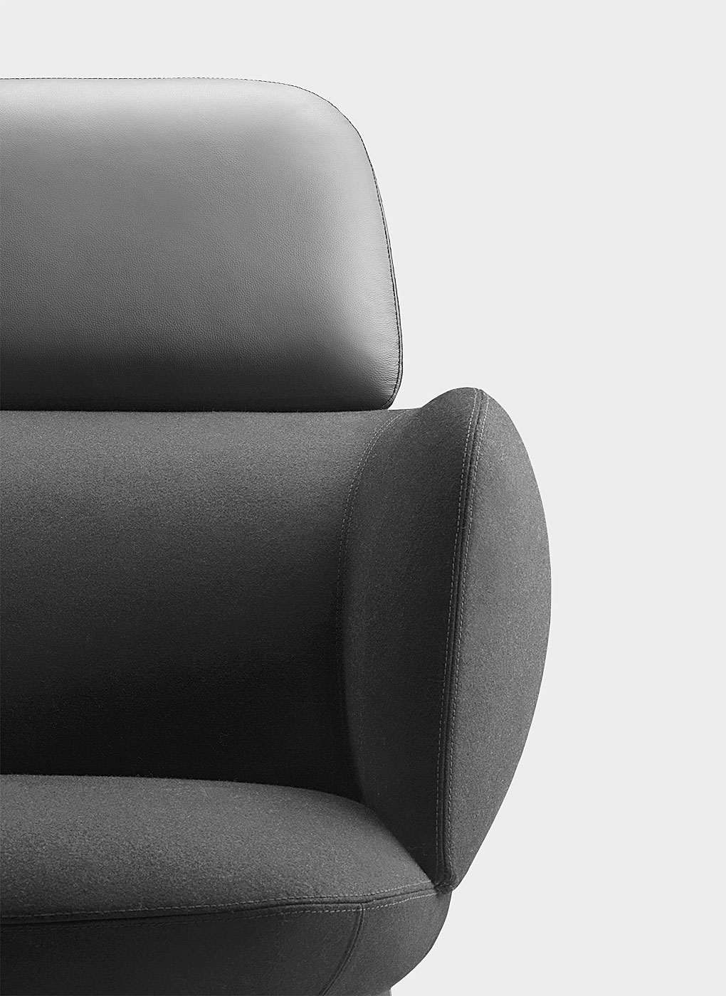 开云（中国） - 坐具|休闲椅|办公家具|设计师家具|Betty 休闲椅