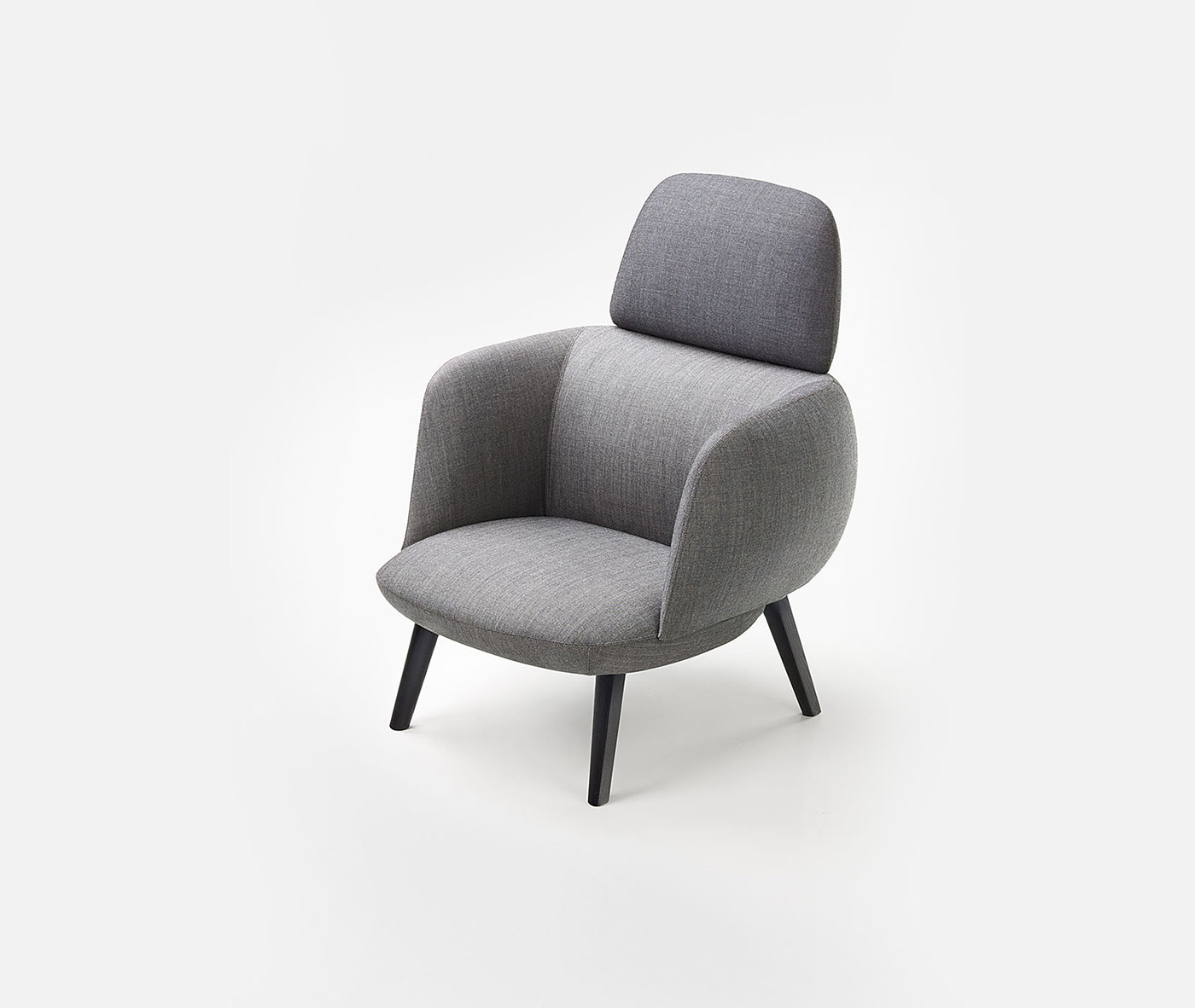 开云（中国） - 坐具|休闲椅|办公家具|设计师家具|Betty 休闲椅